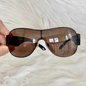 AUTHENTIC CHANEL black SUNGLASSES 4154
